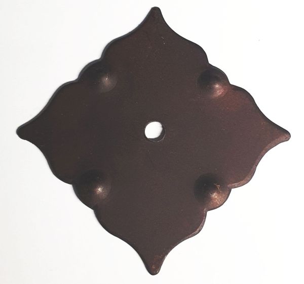 Rosette, Eisen gerostet und gewachst, alt, antik, zum selber Kombinieren mit Knopf oder Ring