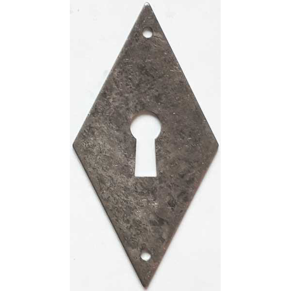 Schlüsselschild, Eisen altverzinnt, Beschläge historisch, mittelgroße Raute senkrecht