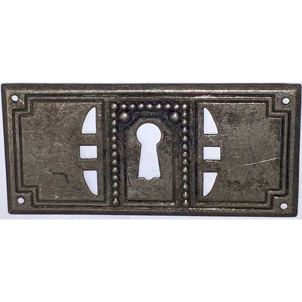Schlüsselschild, altverzinnt, Möbelbeschläge Jugendstil, antik