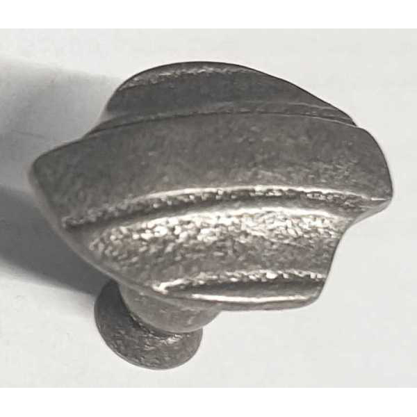 Möbelknopf antik, Schubladenknopf Barock, altverzinnt. Aus Messing gegossen.