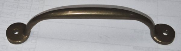 Bügelgriff antik, Griff, Messing patiniert, 120mm. Aus Messing gegossen