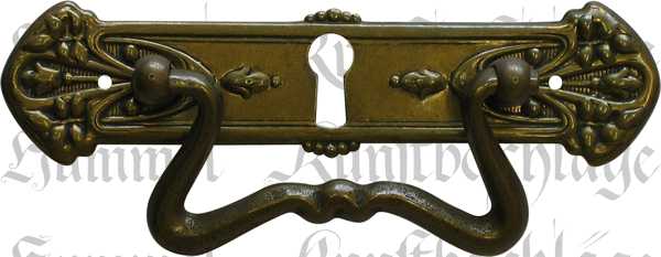 Möbel Griffe antik, Griffbeschlag mit Schlüsselloch aus Messing patiniert, antik