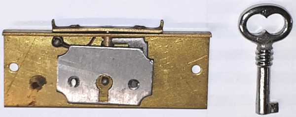 Einlassschatullenschloß antik, Messing roh, mit Schlüssel, Dorn 15mm. Für kleine Truhen oder Schmuckkästchen