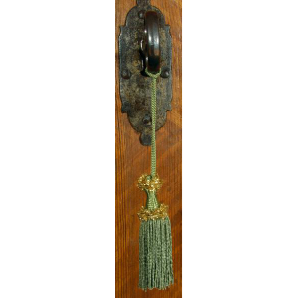 Schlüsselquaste, grün, Länge: 18cm, Viskose, antike, alte Quaste, Quoddel, Quaddel
