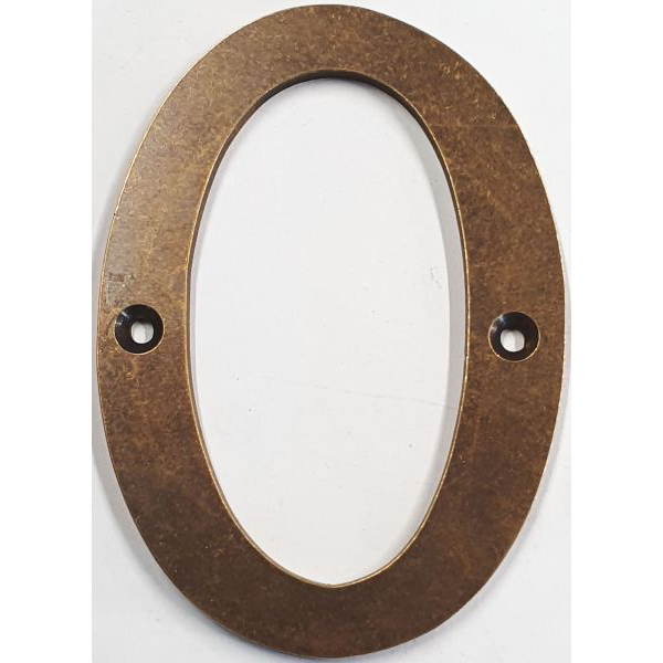 Hausnummer 0 Messing patiniert unlackiert, Höhe: 110mm. Alt antik.