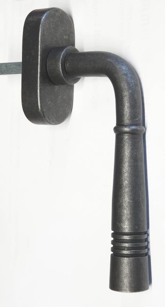 Fensterolive Gusseisen antik, Halbolive mit Rasterrosette alte Eisen gegossen geglüht patiniert, matt klar lackiert