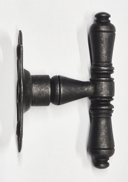 Fenstergriff antik, Fensterolive alt, Eisen gegossen, historisch, nostalgisch, Landhaus. Eisen geglüht, matt klar lackiert Bild 2