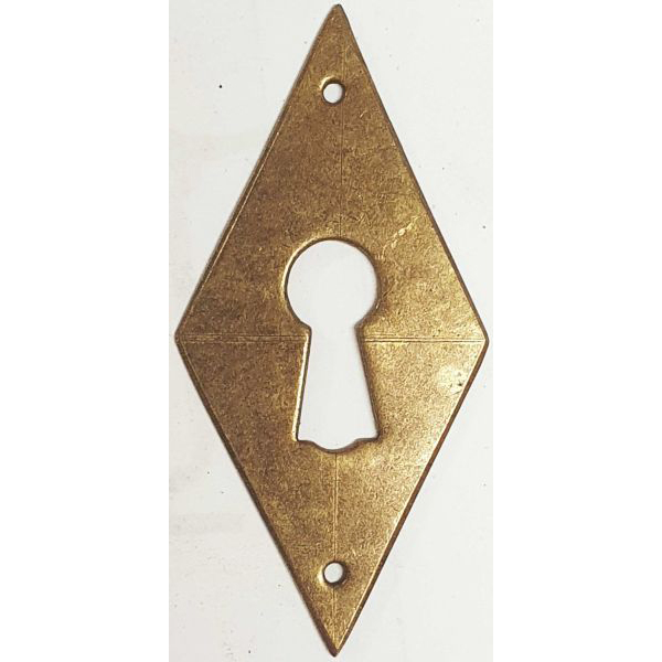 Schlüsselschild handgefertigt, Raute Messing patiniert. Aus Blech in Handarbeit produziert (HL)