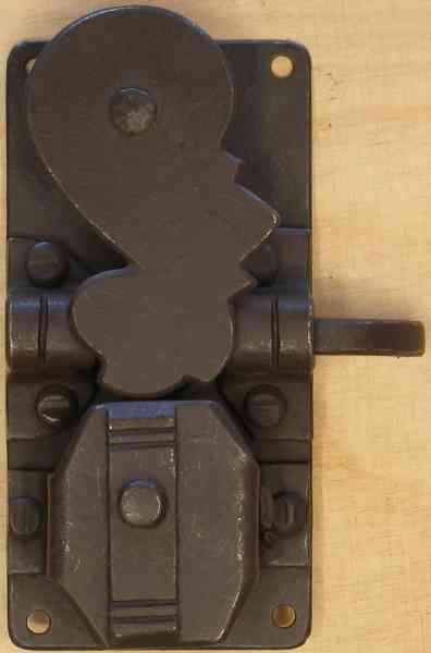 Schrankschloss, Eisen rostig, Dorn 30mm rechts, antik, alt (L)+(O)