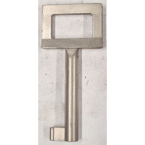 Schlüssel matt vernickelt, mit geradem Bart