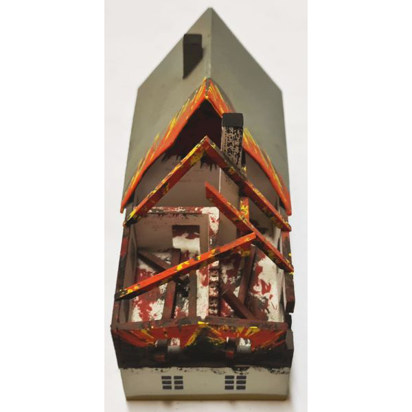 Altes Holzspielzeug Seiffener Miniaturen brennendes Haus, nur 1 x verfügbar Bild 2