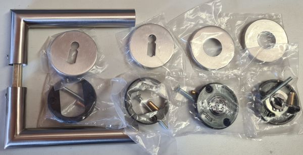 Drückergarnitur BB komplett, Edelstahl Hohlmaterial gebürstet matt, Griff=120, Rosette=49x7, nur noch 2 Garnituren verfügbar