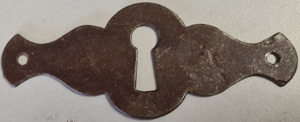 Schlüsselschild, Eisen gerostet. Aus Blech gestanzt, Einzelstück, nur 1 x verfügbar