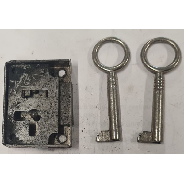 Mini-Kastenschloss ohne Stulp, Eisen blank, mit vernickeltem Schlüssel, Dorn 20mm links, Einzelstück, nur noch 1 x verfügbar