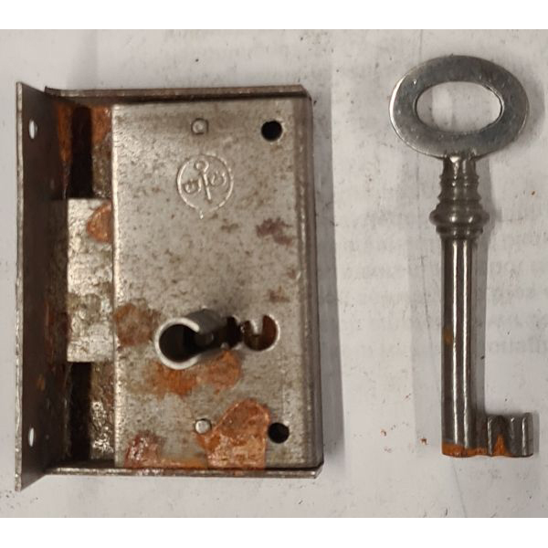 Kastenschloss für Schublade, mit Schlüssel, Dorn 30mm, lad, antik, alt, Eisen angerostet