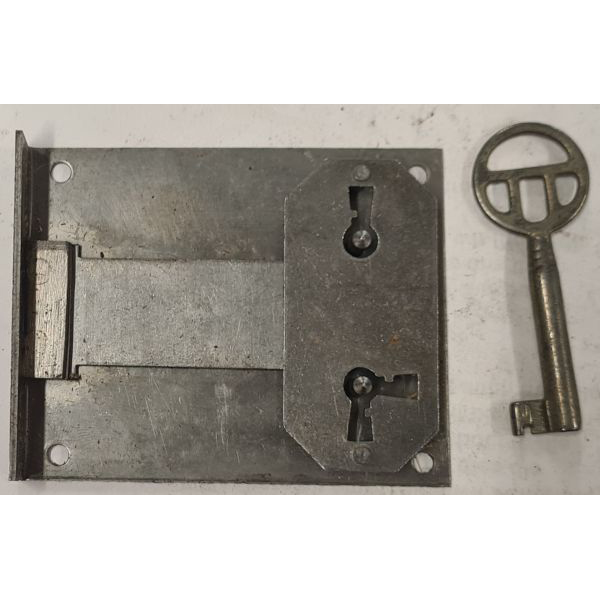 Einlassschloß, Eisen blank mit vernickeltem Schlüssel, Dorn 60mm rechts, links und lad verwendbar, antik, alt