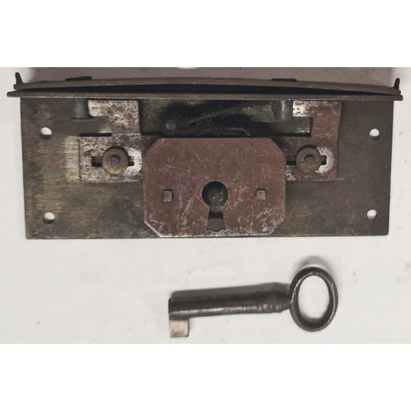 Schatullenschloss, Eisen angerostet mit angerostetem Schlüssel, Dorn 22mm, für Schatullen und kleine Truhen, nur 2x verfügbar