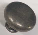 Möbelknopf antik, sehr beliebter Knopf, Ø 30mm, altverzinnt. Aus Messing gegossen.