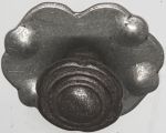 Möbelknopf rustikal, Ø 22mm, mit Rosette, Eisen altverzinnt. Knopf aus Eisen gegossen, Rosette aus Blech gestanzt und geprägt.
