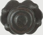 Möbelknopf rustikaler, Ø 29mm, mit Rosette, Eisen gerostet und gewachst. Knopf aus Eisen gegossen, Rosette aus Blech gestanzt und geprägt.