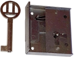 Mini-Kastenschloss, Eisen blank, mit vernickeltem Schlüssel, Dorn 28mm rechts