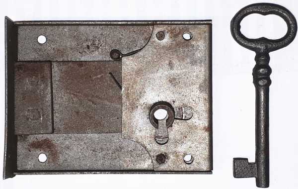 Kastenschloss, Eisen alt, mit Schlüssel, Dornmaß 55mm rechts, sehr beliebt