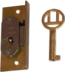 Einlassschloß alt, antik, Messing roh, mit hell vermessingtem Schlüssel, Dornmaß 10mm links