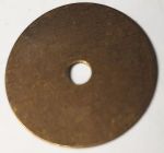 alte antike Messingrosette, 27 mm Durchmesser in Messing patiniert
