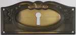 Schlüsselschild, Messing, aus Blech gestanzt und geprägt, original alter Beschlag