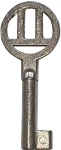 Kleiner Schlüssel vernickelt, antik, alt, mit geradem Bart