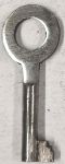 Schlüssel antike alte Form, aus Eisen mit gefrästem Chubbart für Schließung 6 zierlich, Einzelstück, nur 1 x verfügbar