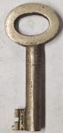 Schlüssel antike alte Form, aus Eisen blank mit gefrästem Bart, nur noch 1 Stück verfügbar