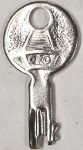 Schlüssel, vernickelt, gestanzter Schlüssel mit Bart für Zuhaltungen, Briefkasten, Koffer o. ä. , nur noch 4 Stück verfügbar