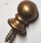 Knopf, Messing patiniert, Durchmesser = 16mm, antiker kleiner Möbelknopf, nur 2 Stück verfügbar