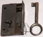 Kastenschloss altes, Eisen blank, Dorn 20mm, links, antik, alt, mit vernickeltem Schlüssel, Einzelstück, nur 1 x verfügbar
