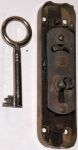 Schubstangenschloss Messing patiniert, Dorn 14mm, mit Stangen und vernickeltem Schlüssel, mit Zubehör, Einzelstück, keine weiteren lieferbar