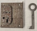 Einlassschloß, Eisen blank mit Eisenschlüssel, Dorn 40mm links, antik, alt, Einzelstück, nur 1 x verfügbar