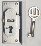 Einlassschloß, Eisen blank mit vernickeltem Schlüssel, Dorn 10mm links, antik, alt, nur noch 2 Stück verfügbar
