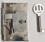 Schatullenschloss, Eisen mit vernickeltem Schlüssel, Dorn 28mm, für Schatullen und kleine Truhen