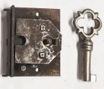 Schatullenschloss, Eisen angerostet mit vernickeltem Schlüssel, Dorn 16mm, für Schatullen und kleine Truhen, 3 Sück verfügbar