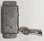 Schatullenschloss, Eisen blank mit blankem Schlüssel, Dorn 22mm, für Schatullen und kleine Truhen, nur 1x verfügbar